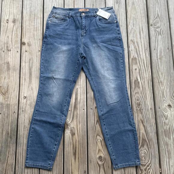 Judy Blue High Rise Skinny Fit Jeans Medium Blue Women's 16W - Picture 1 of 9
